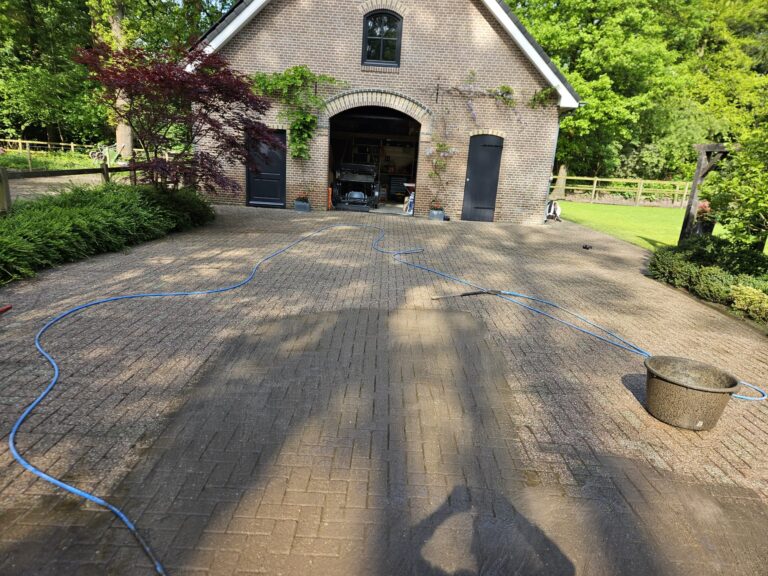 Bestrating reinigen door Schoon-Maak